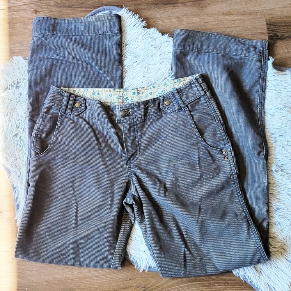 UO Urban Outfitters corduroy pants